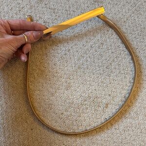 Zara Gold Women's Belt. Stretchy.